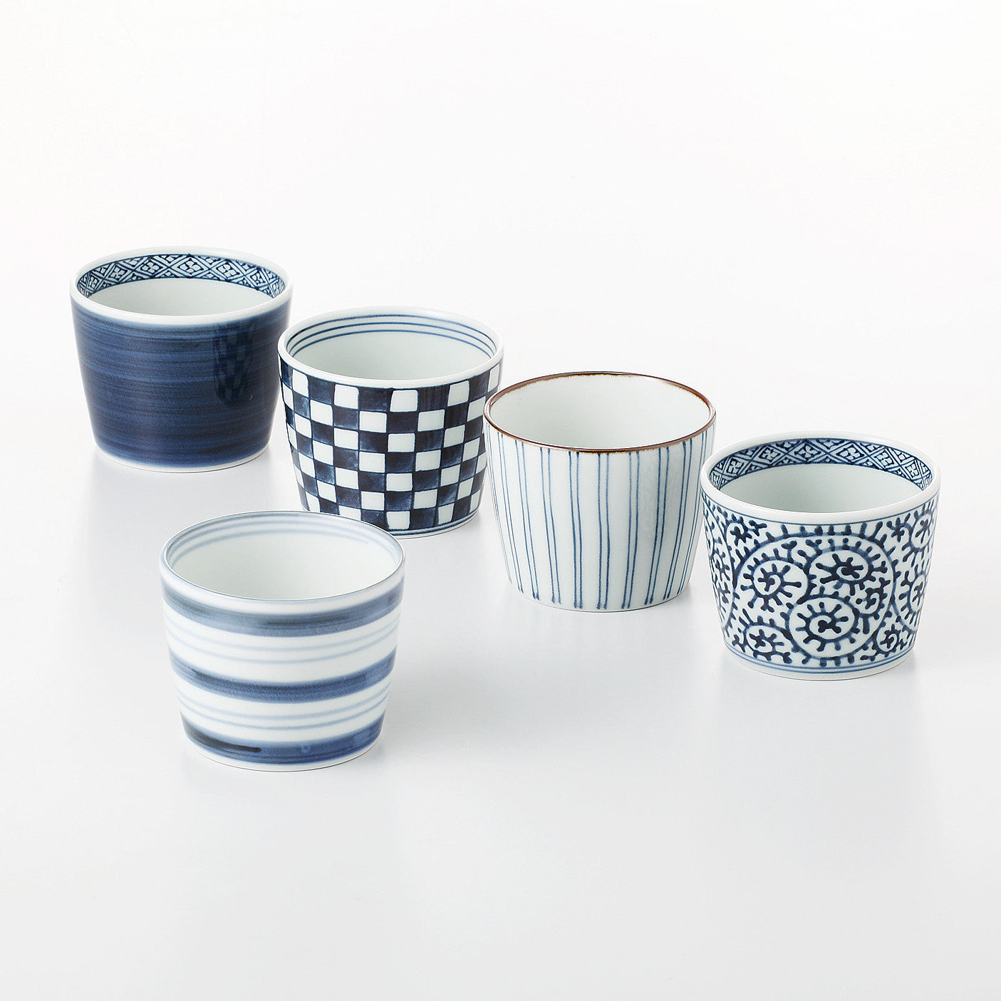 Kawari soba choko gift sets GIFT SETS HASAMI PORCELAIN SOBA CHOKO TEA CUPS
